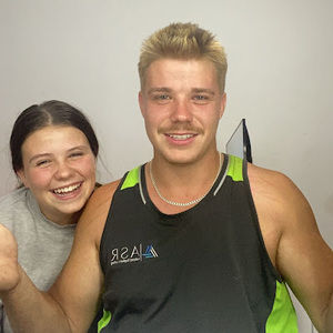 Meet your Posher, Saraya-isabella